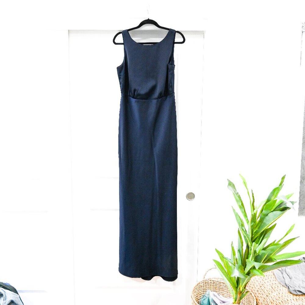 Sachin & Babi Size 10 Classic Formal Navy Dress